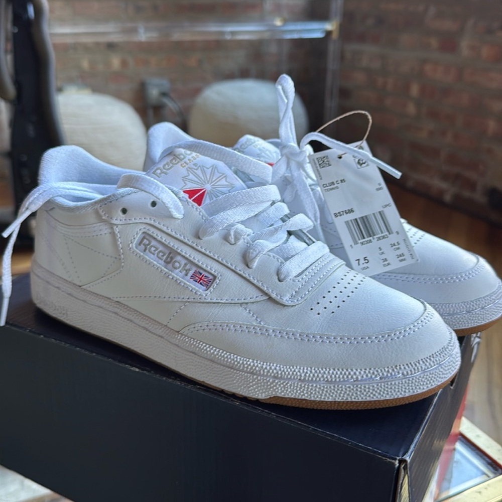 Women’s Reebok Club C85